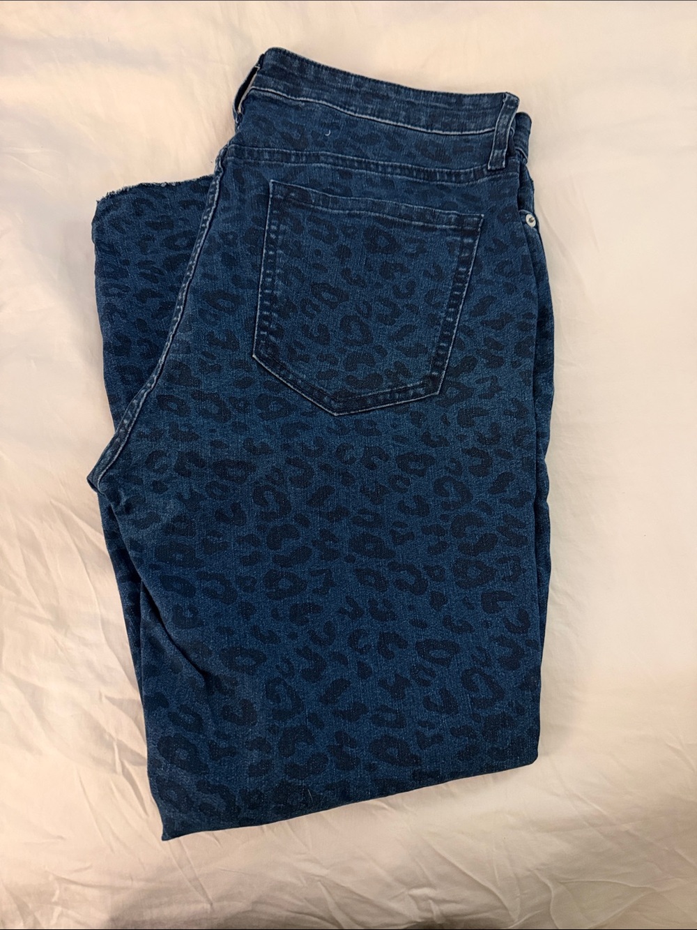 GAP Women's Blue Leopard-Print Skinny Jeans